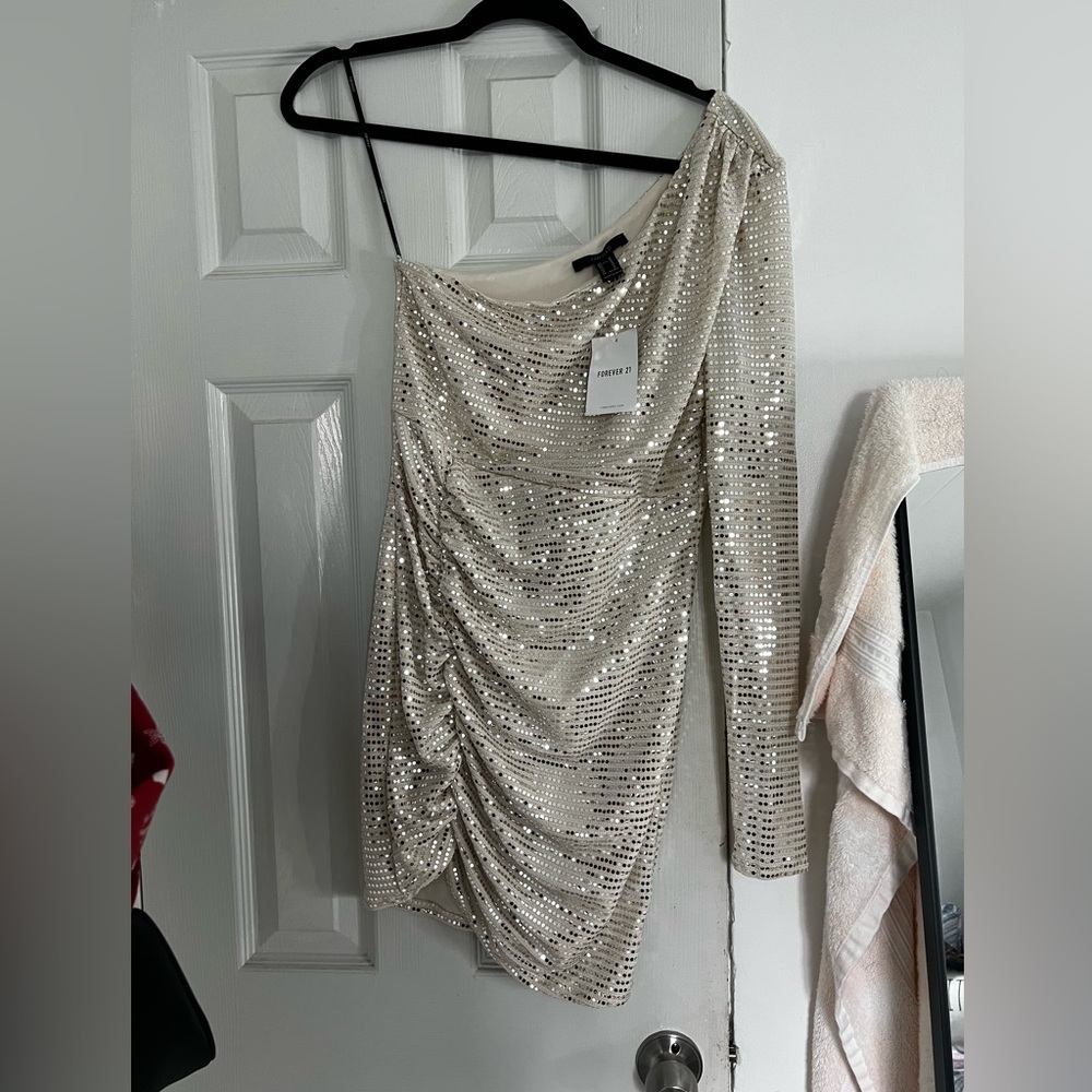 New F21 mini dress